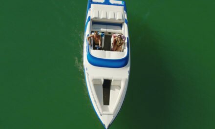 Dan Burn-Forti Travels The World and Takes Amazing Photos, Hilarity Ensues